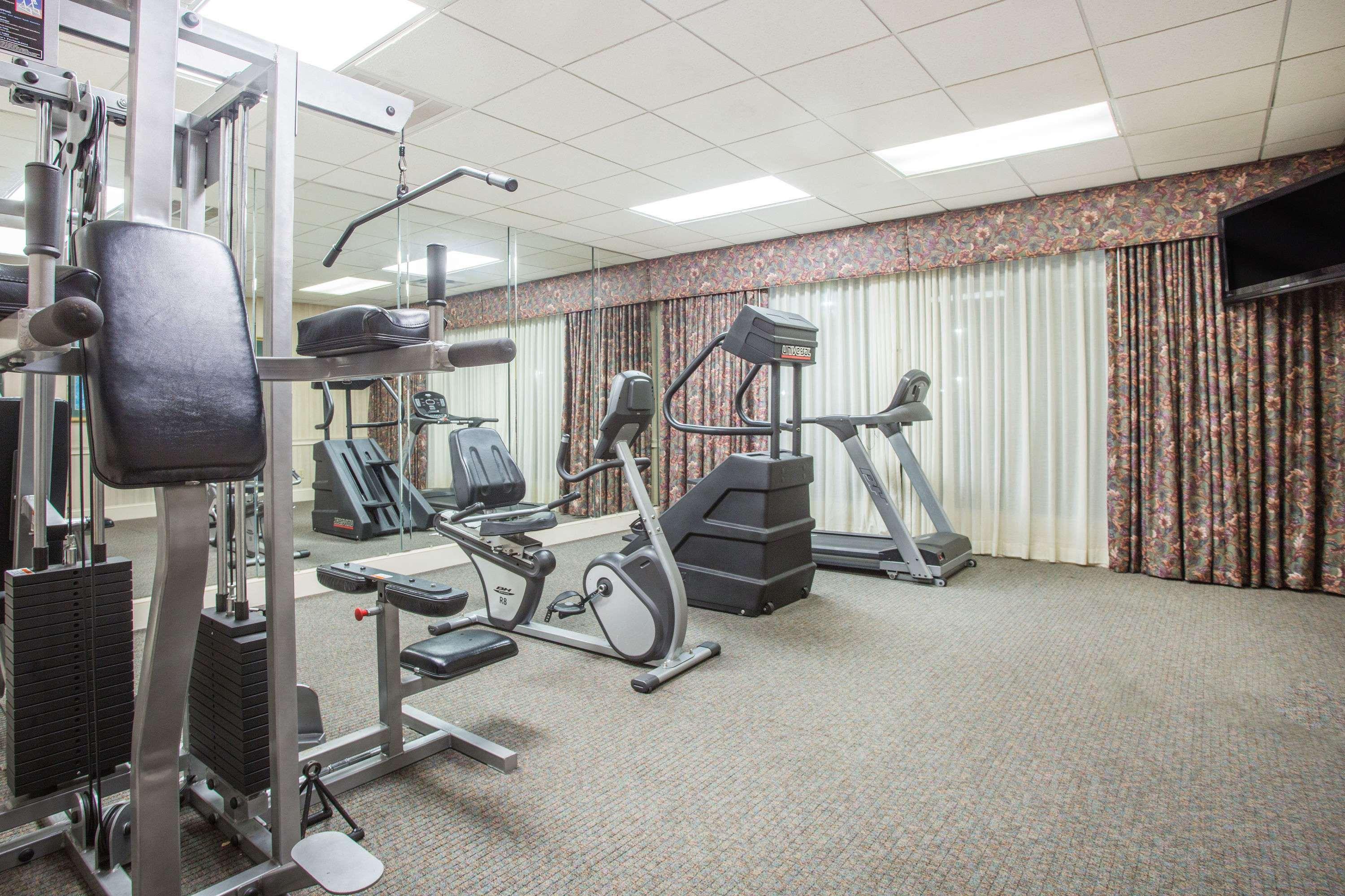 Ramada by Wyndham & Suites Warner Robins Bagian luar foto